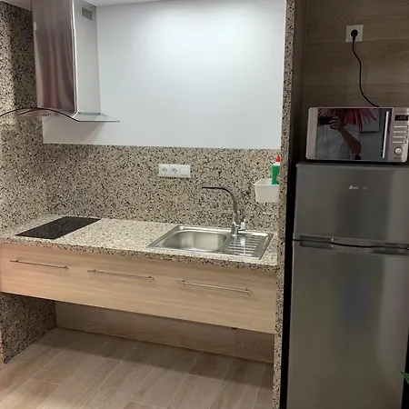 Loft A 3 Minutos De La Estacion Central De Bus Y Tren Malaga Exterior photo