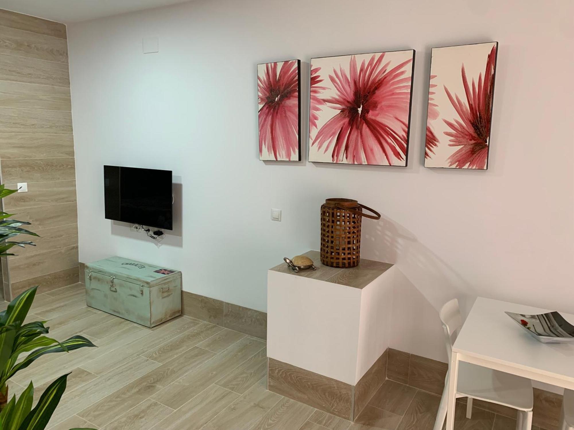 Apartment Loft A 3 Minutos De La Estacion De Bus Y Tren Malaga
